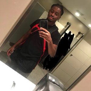 Meet your Posher, Adam